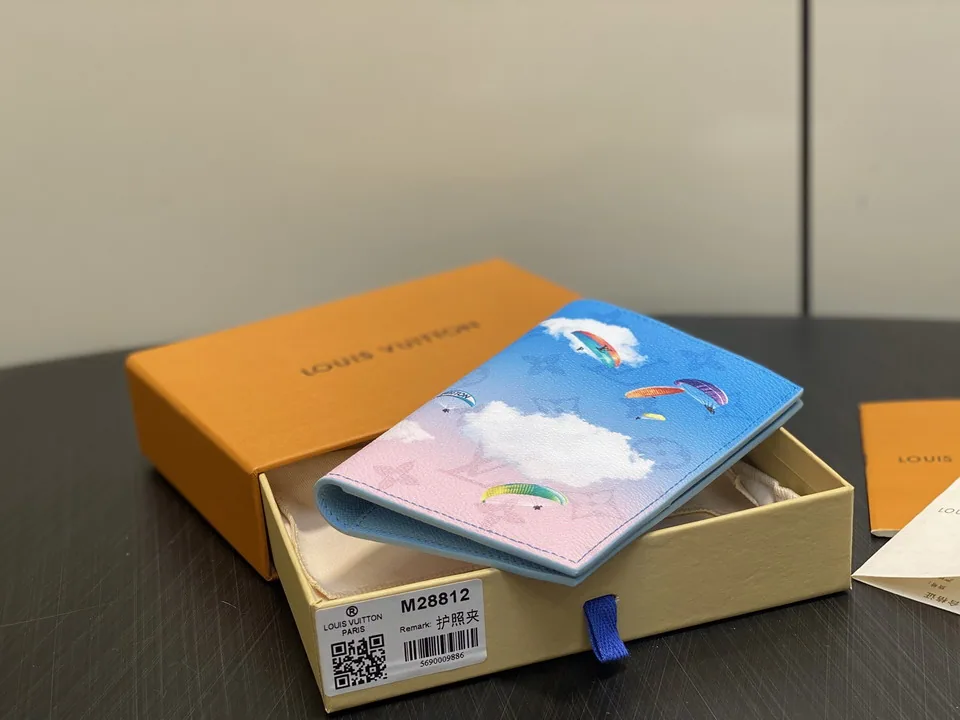 LV M28812 Colored Compact Wallet, catalog view 4, M28812