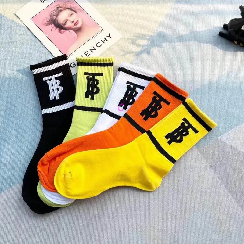 Burberry Socks, source view 3, SKU Socks