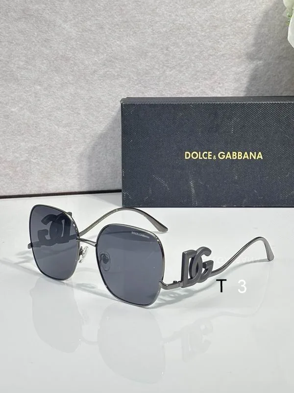 DG DG1497LB Gradient Round Sunglasses, catalog view 6, DG1497LB
