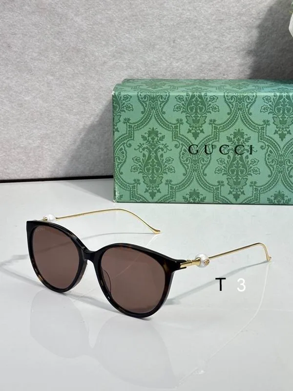 Gucci GG2324SK Gradient Sunglasses, catalog view 3, GG2324SK
