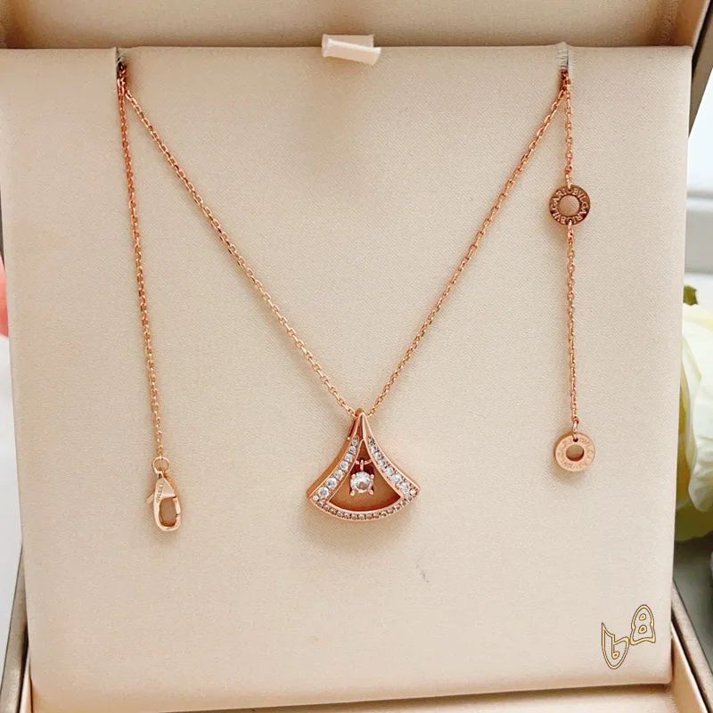 Bvlgari SRC4128776 Necklace, source view 2, SKU SRC4128776