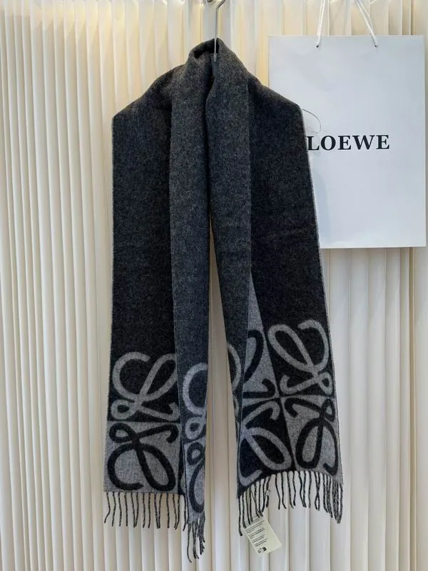 Loewe Scarf E50, source view 3, SKU E50