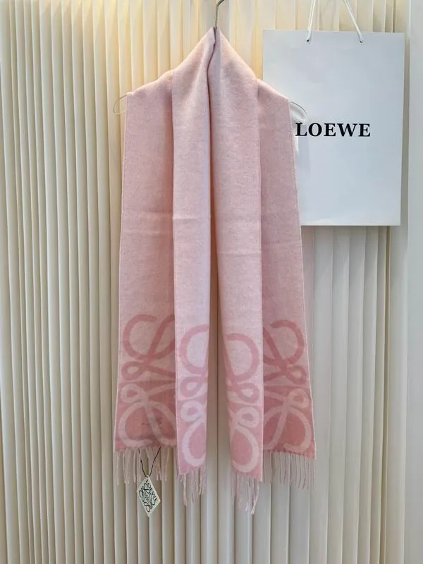 Loewe Scarf E50, source view 5, SKU E50