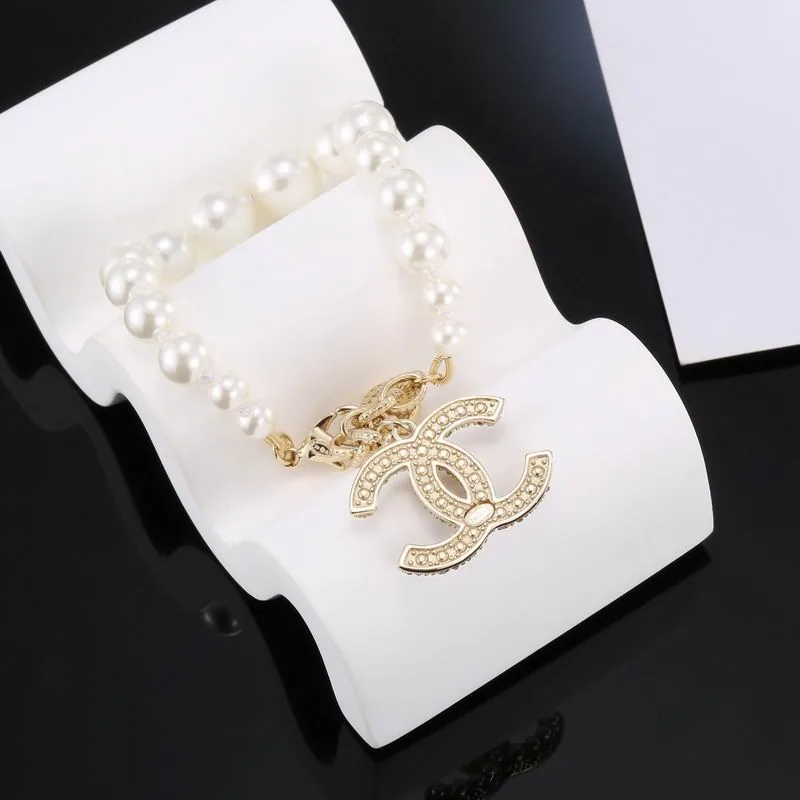 Chanel 08YXS05 Pearl Bracelet, catalog view 4, 08YXS05