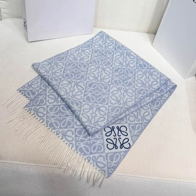 Loewe SRC4176631 Scarf, source view 3, SKU SRC4176631