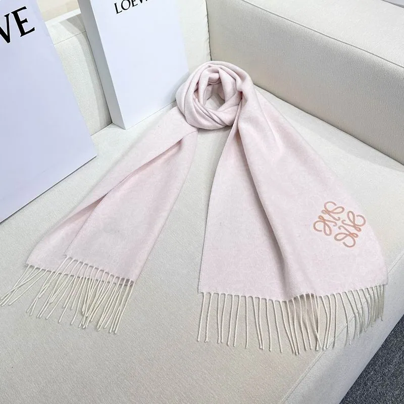Loewe SRC4176631 Scarf, source view 5, SKU SRC4176631