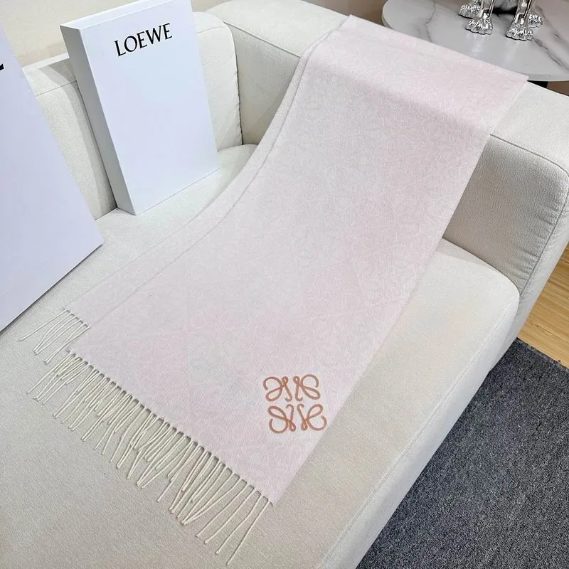 Loewe SRC4176631 Scarf, source view 6, SKU SRC4176631