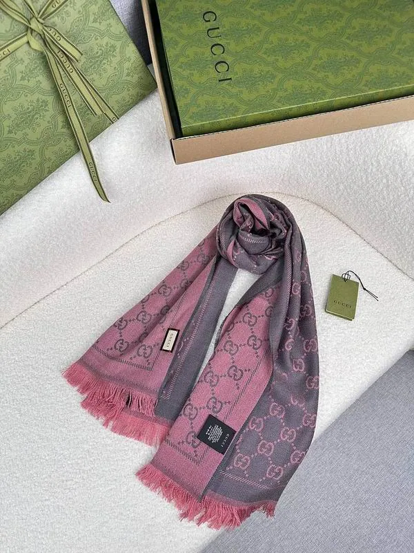 Gucci SRC4177046 Scarf, source view 1, SKU SRC4177046