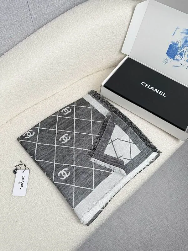 Chanel SRC4177469 Scarf, source view 3, SKU SRC4177469