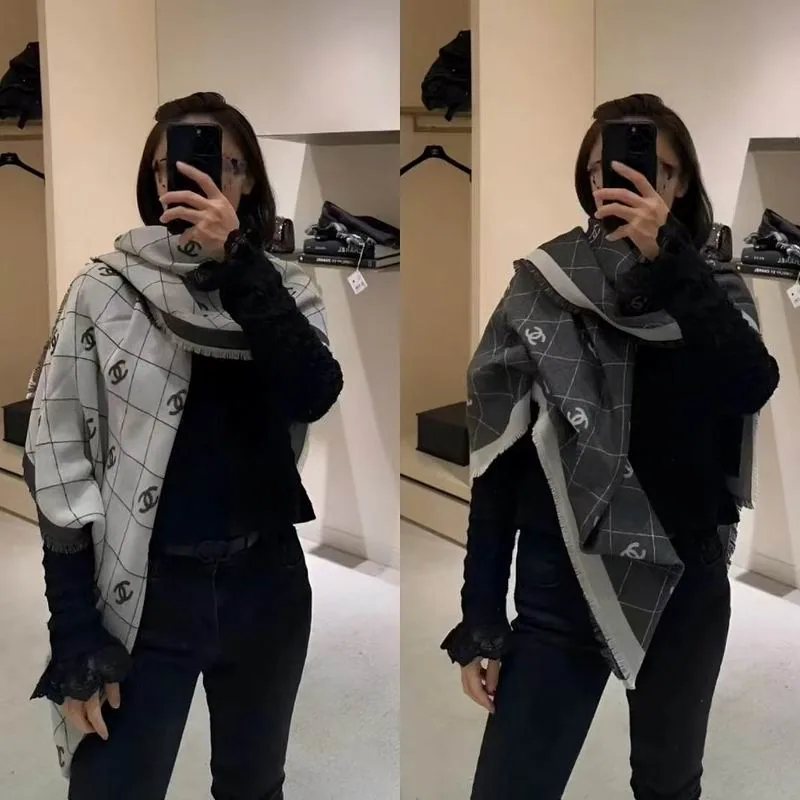 Chanel SRC4177469 Scarf, source view 4, SKU SRC4177469