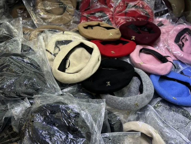 LV SRC4222713 Hat, source view 6, SKU SRC4222713