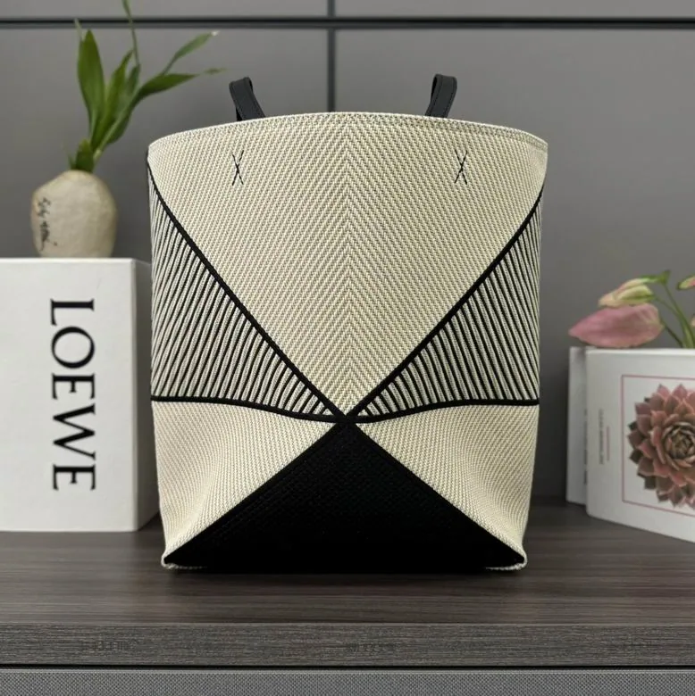 Loewe Black Cream Puzzle Fold Tote Bag, source view 1, 4