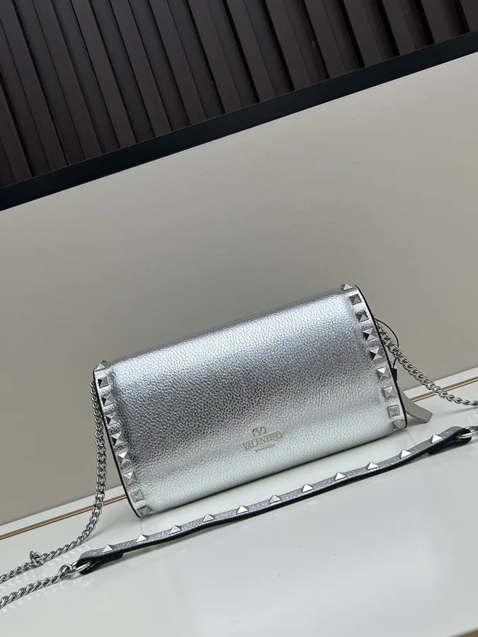 Valentino Rockstud 0138 Silver Chain Shoulder Bag silver compact chain shoulder bag with stud-like trim and flap profile view 2