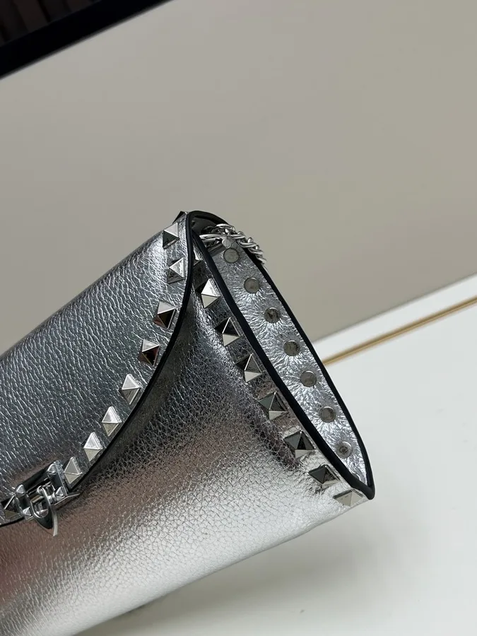 Valentino Rockstud 0138 Silver Chain Shoulder Bag silver compact chain shoulder bag with stud-like trim and flap profile view 4
