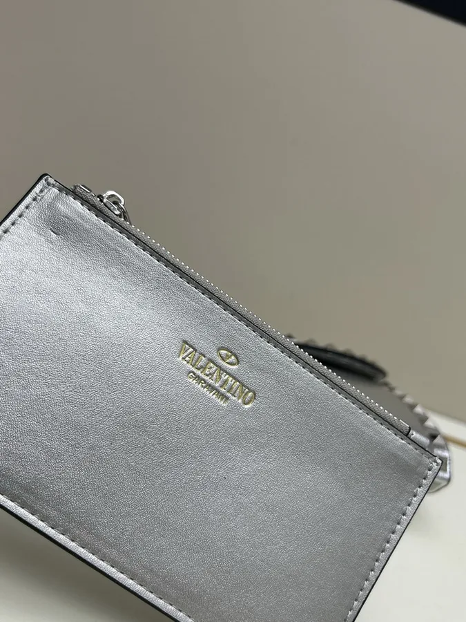 Valentino Rockstud 0138 Silver Chain Shoulder Bag silver compact chain shoulder bag with stud-like trim and flap profile view 5