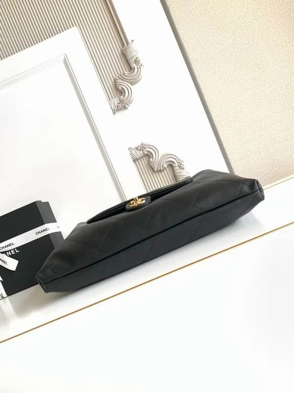Chanel AS5834 Black Quilted Shoulder Bag, catalog view 5, AS5834