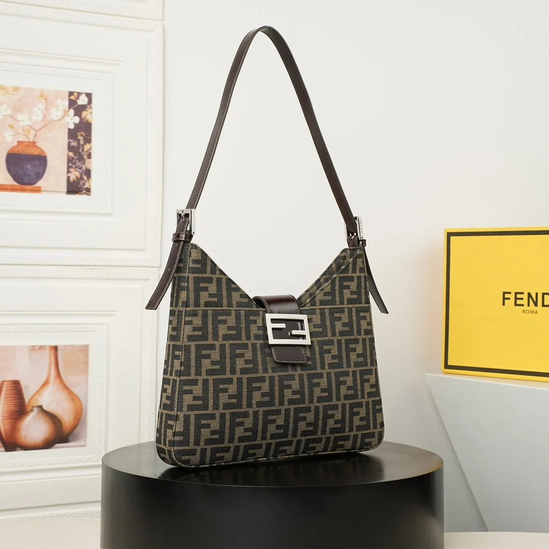 Fendi Vintage Pattern 29cm Shoulder Bag, catalog view 2, Vintage-29-jj1
