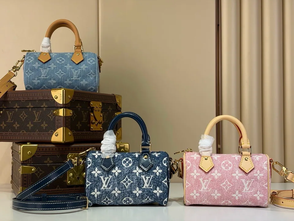 LV Trio Gray Monogram Crossbody Bag, catalog view 5, M28628-gf