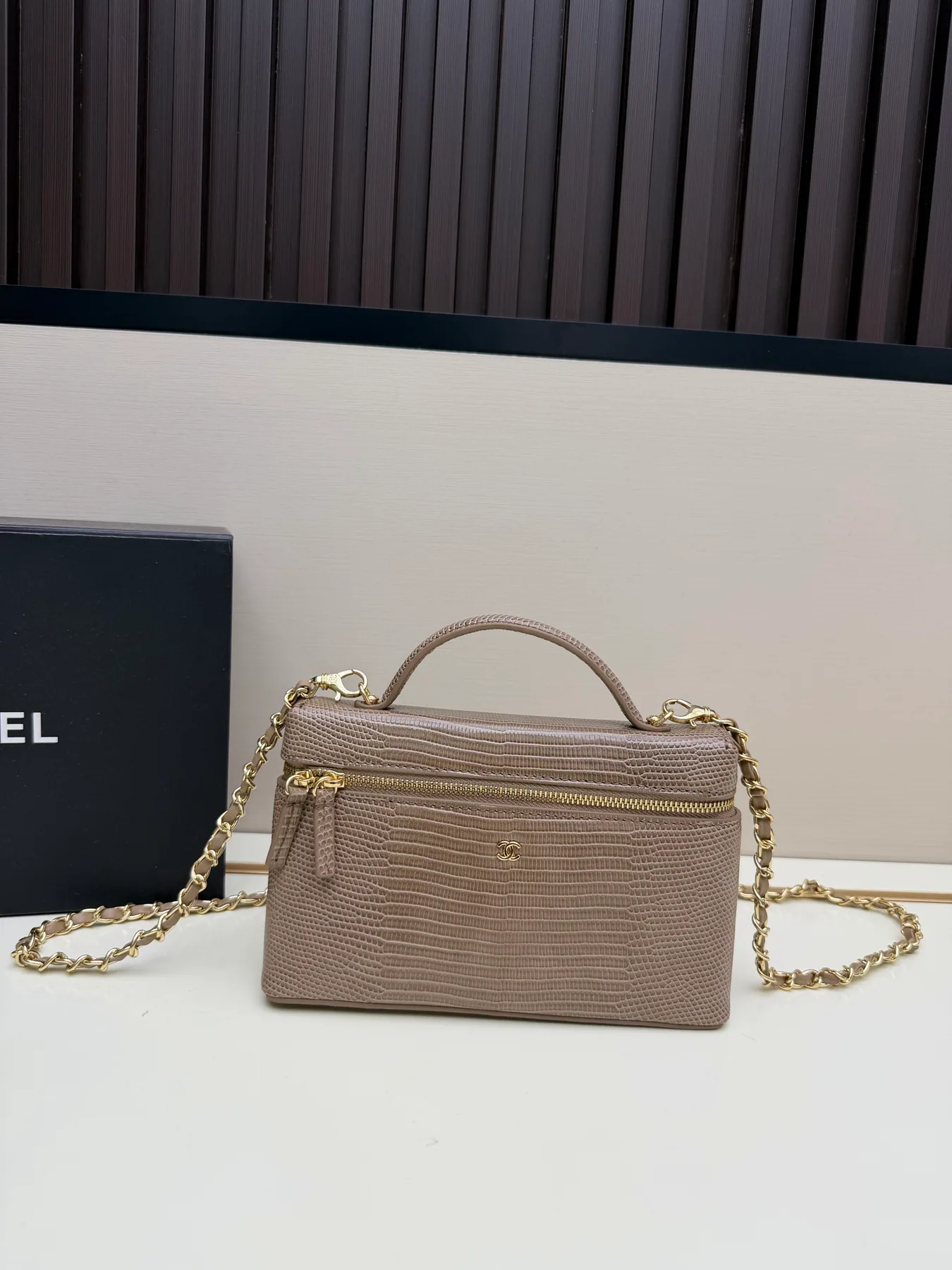 Chanel LL17098 Burgundy Box Chain Bag, catalog view 4, LL17098-jj3