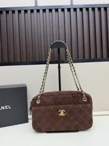 Chanel LL19181 Black Quilted Chain Bag, catalog view 4, LL19181-jj2