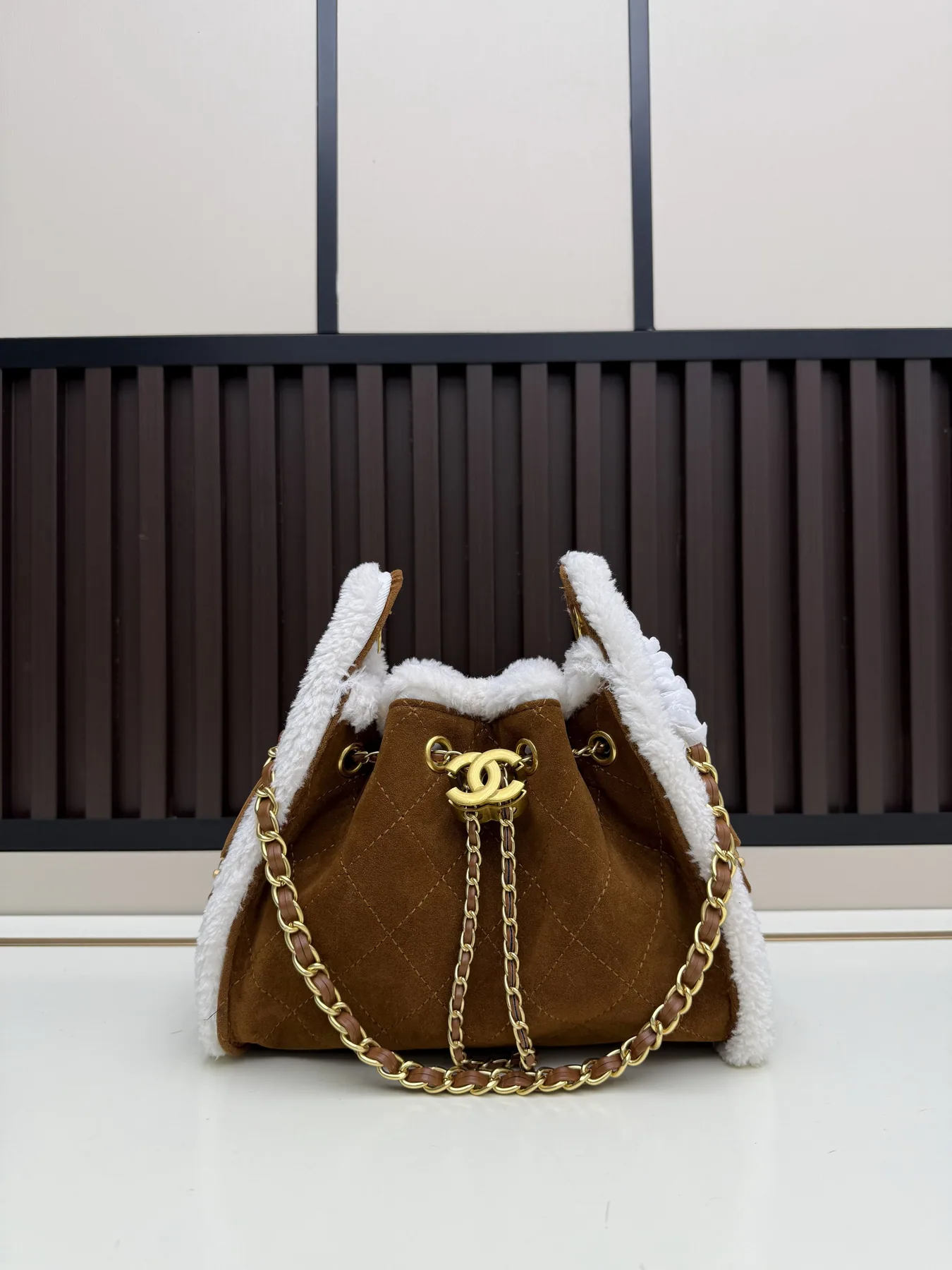 Chanel 2565 Top-Handle Bag, source view 2, SKU 2565