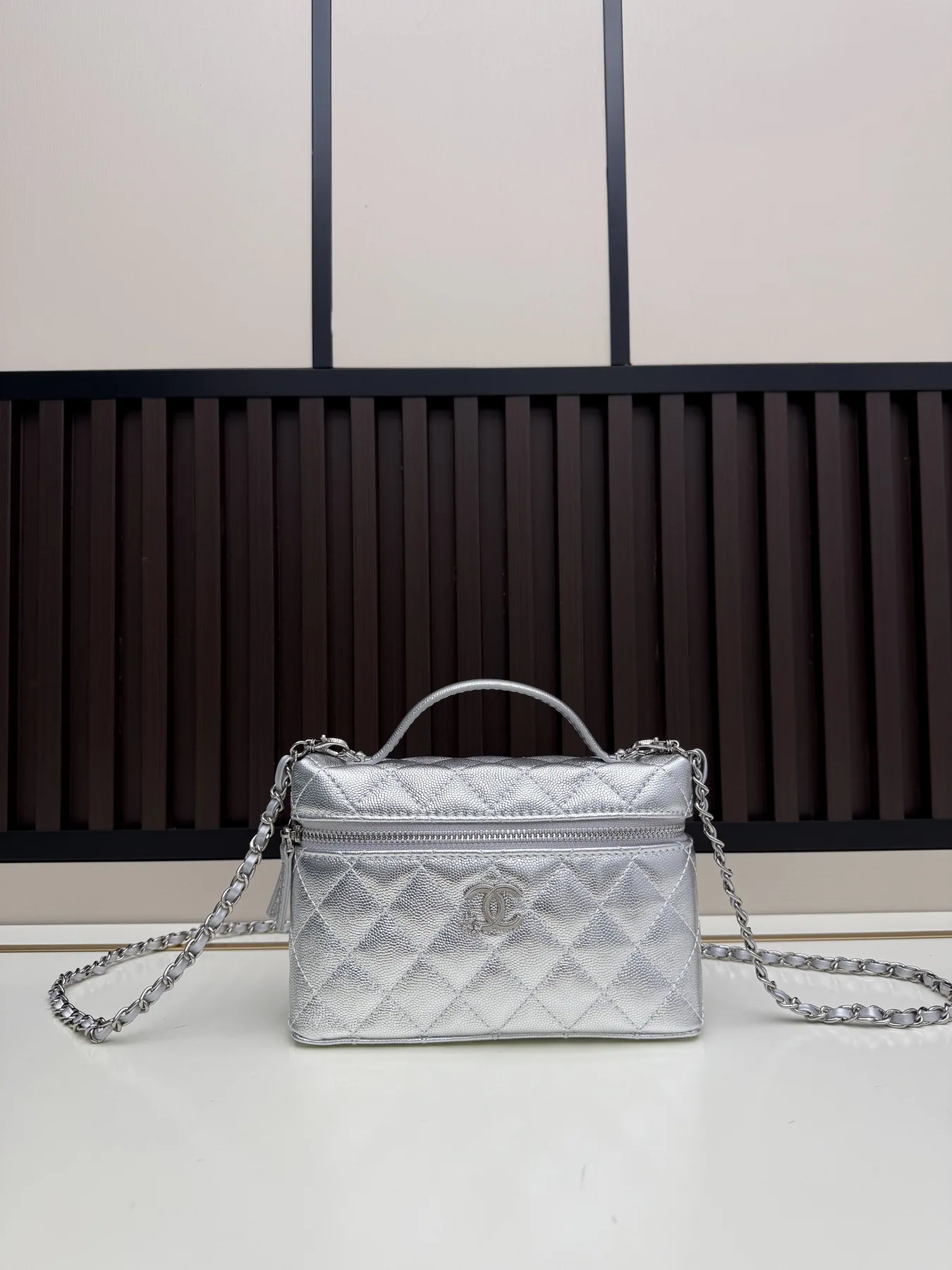 Chanel 09140-3 Top-Handle Bag, source view 1, SKU 09140-3