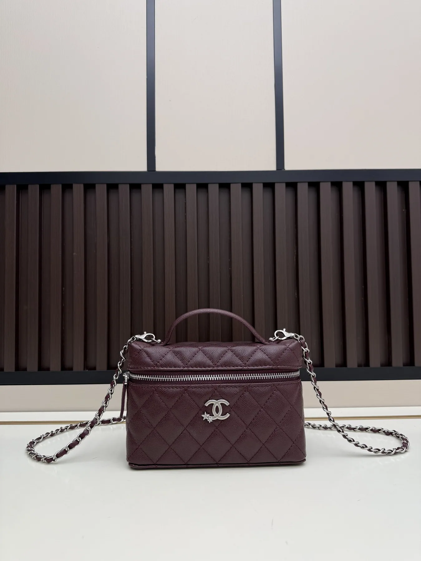Chanel 09140-3 Top-Handle Bag, source view 2, SKU 09140-3