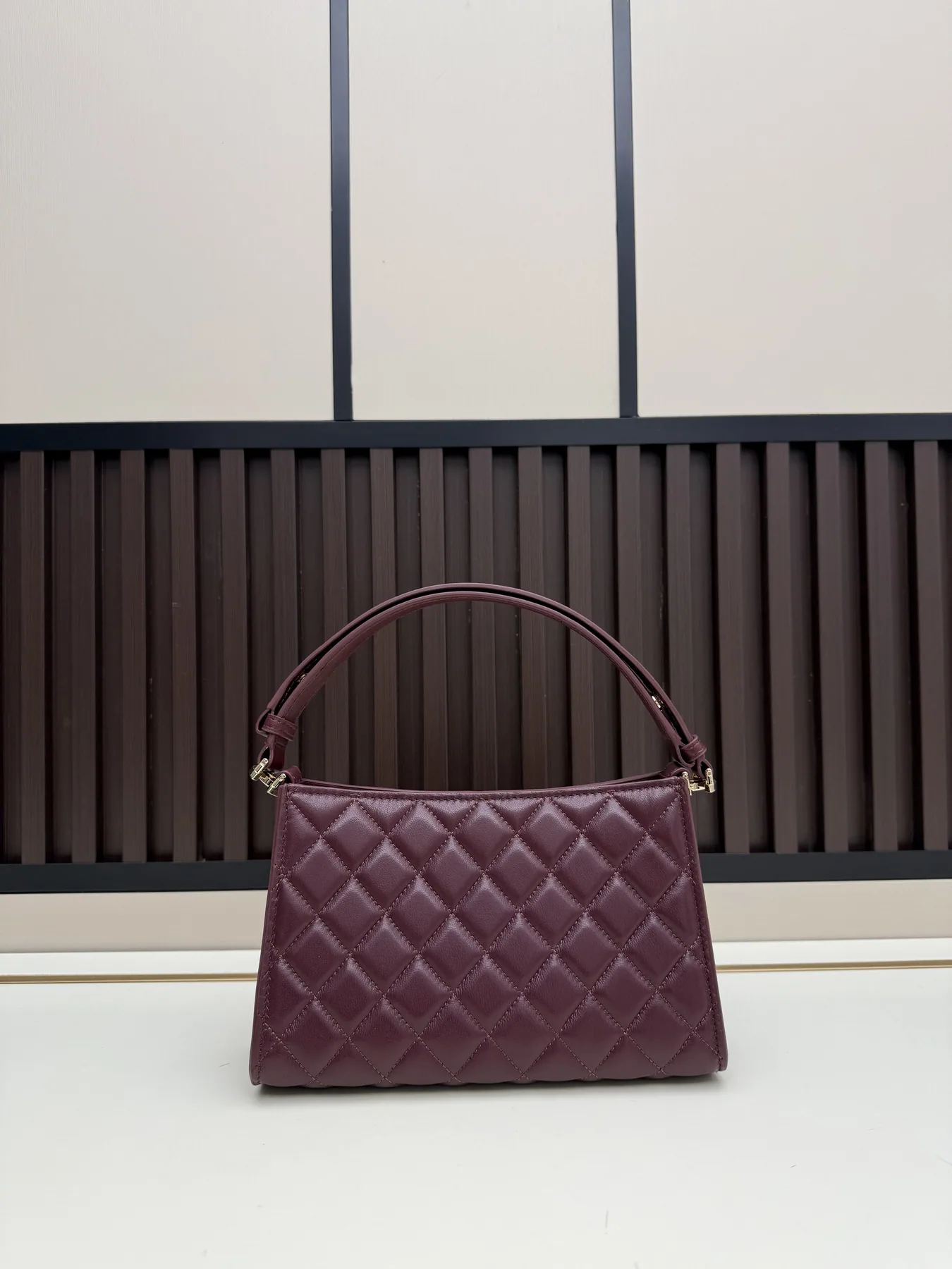 Chanel 09159 Top-Handle Bag, source view 2, SKU 09159
