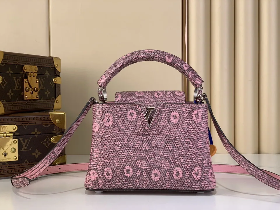 Cap N48865 Top-Handle Bag, source view 5, SKU N48865