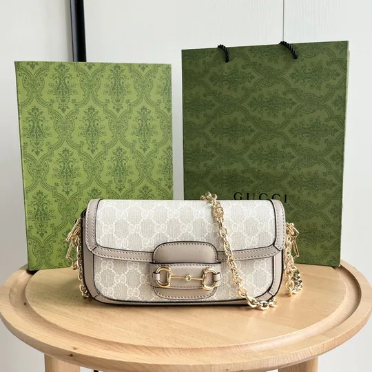 GG 735178 Shoulder Bag, source view 2, SKU 735178