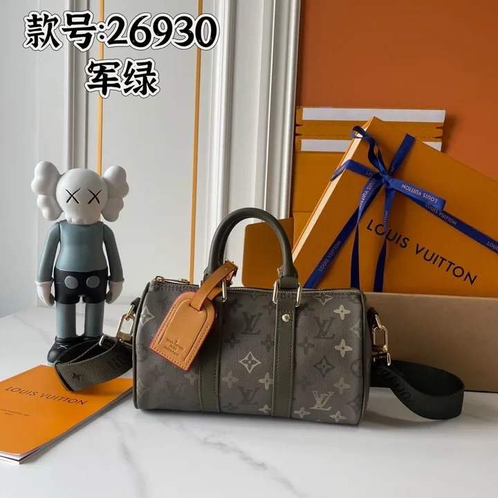 Keepall M28026 Duffle Bag, source view 1, SKU M28026