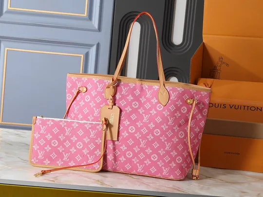 Neverfull M40995 Tote Bag, source view 4, SKU M40995