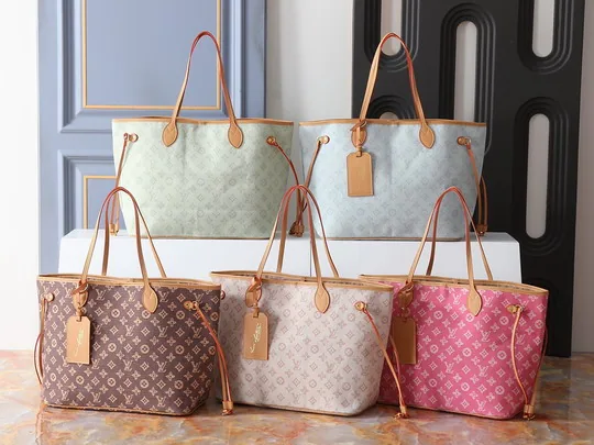 Neverfull M40995 Tote Bag, source view 6, SKU M40995
