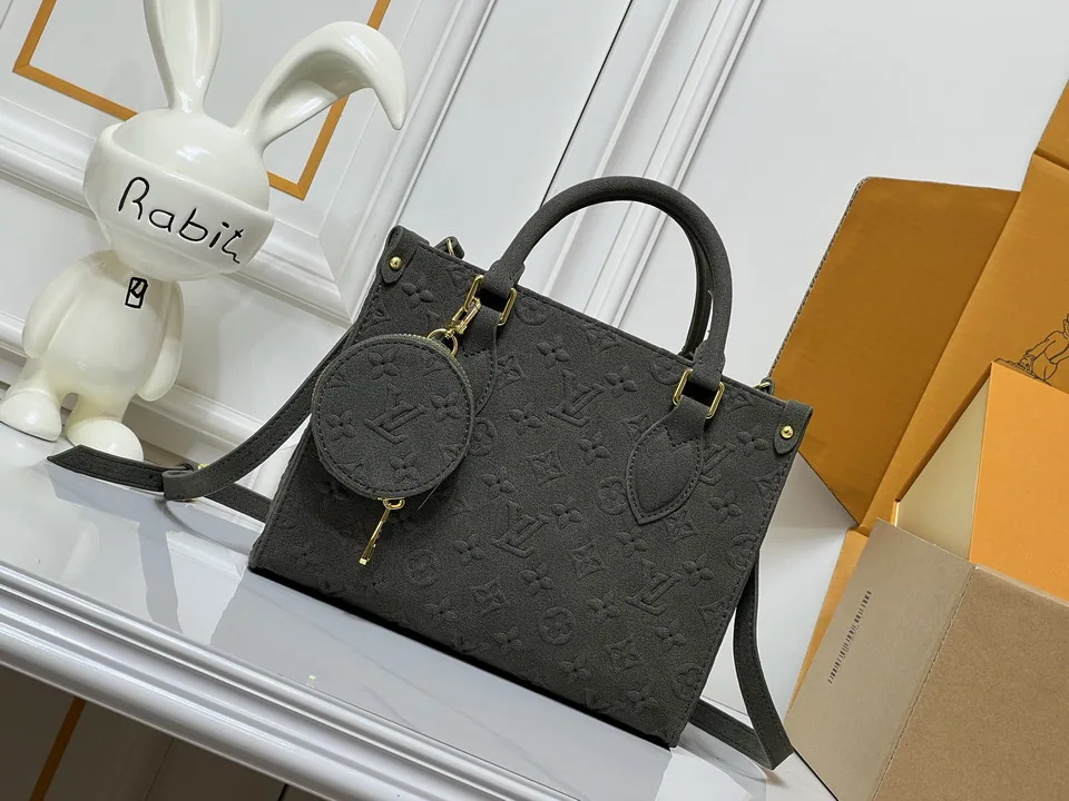 On M46373 Tote Bag, source view 2, SKU M46373