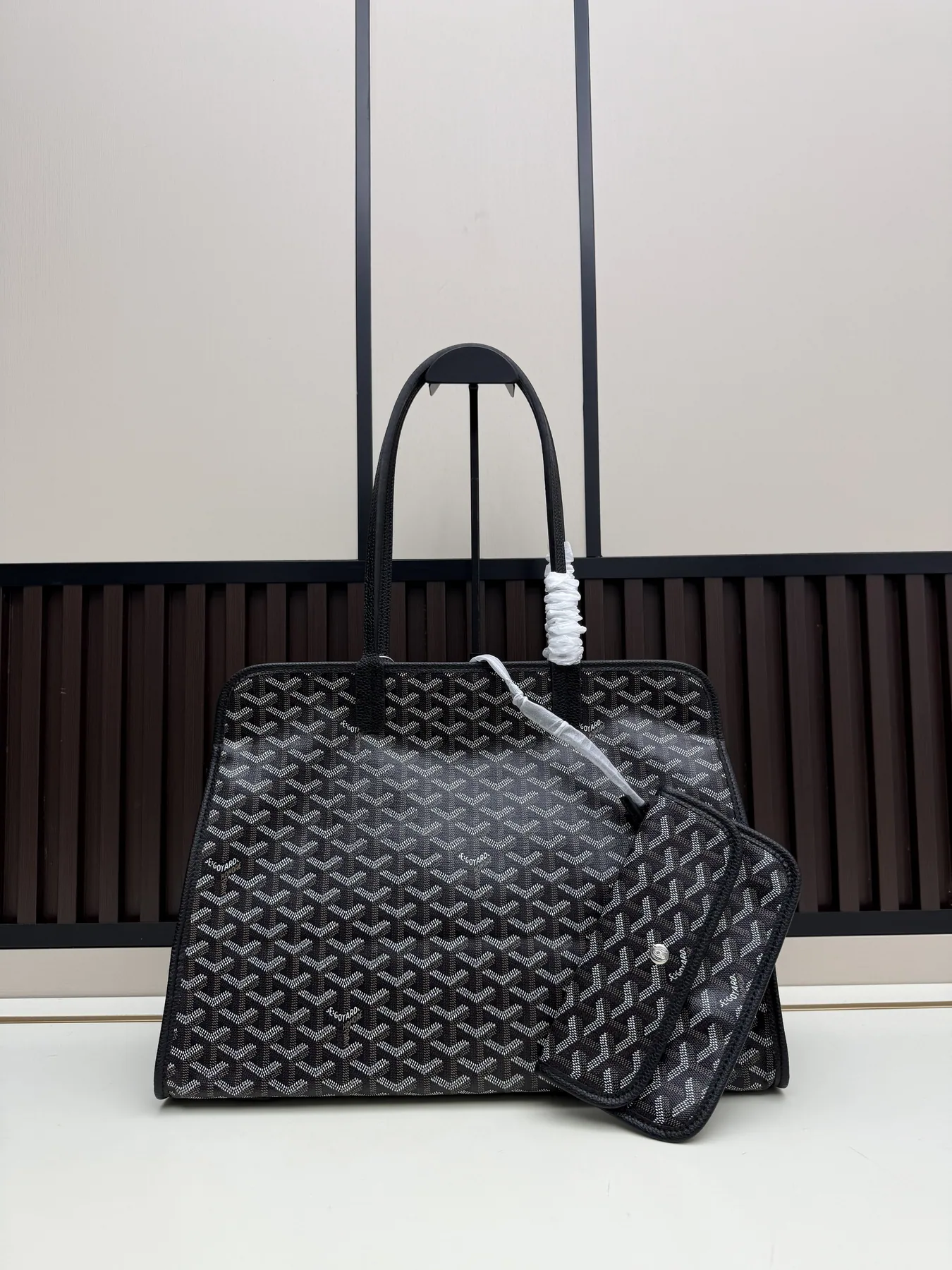 Goyard hardy Pattern Structured Tote Bag, source view 1, SKU hardy