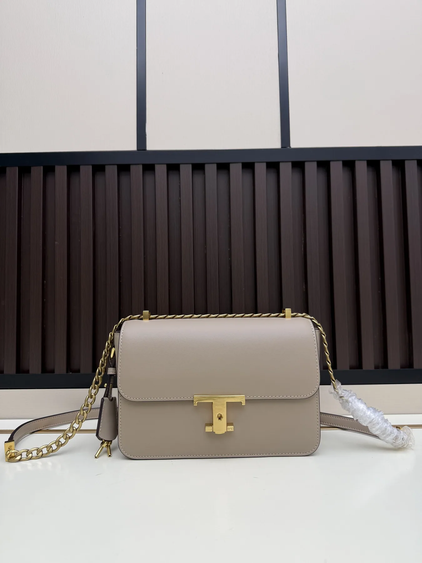 Tods 003855 T-Clasp Flap Crossbody Bag, source view 4, SKU 003855