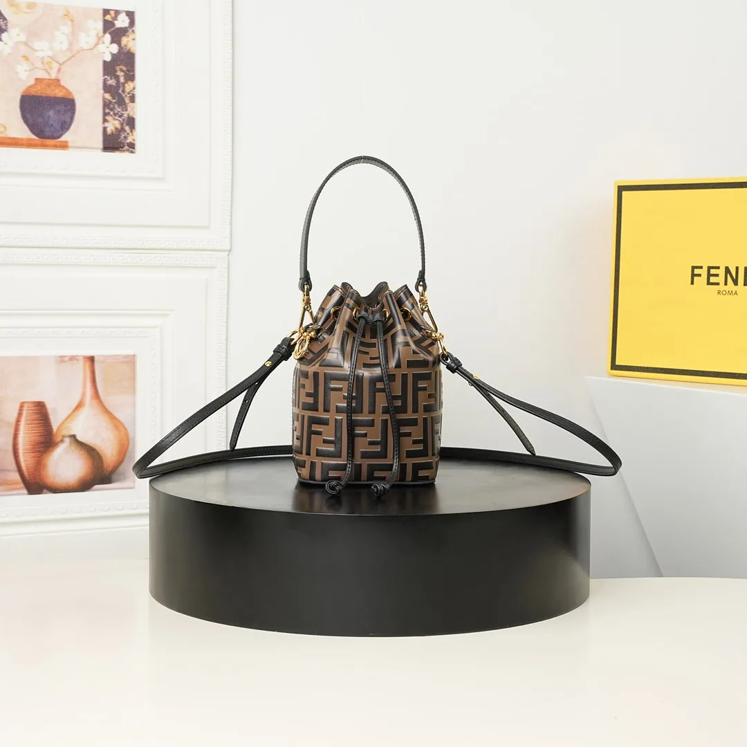 Fendi 10x12x18cm Drawstring Bucket Crossbody Bag, source view 2, SKU 10x12x18cm