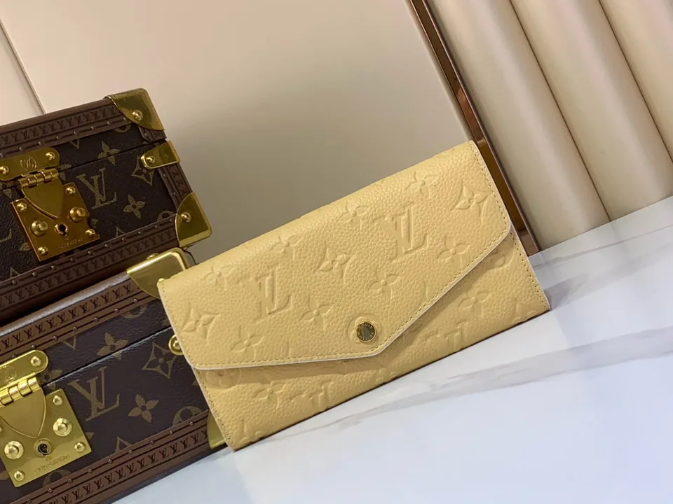 Sarah m29465 Embossed Envelope-Flap Wallet, source view 1, SKU m29465