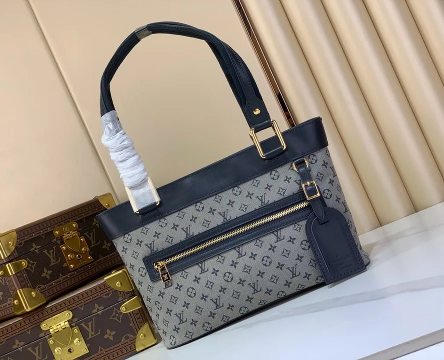 Lucille M92610 Monogram Double-Handle Tote Bag, source view 1, SKU M92610