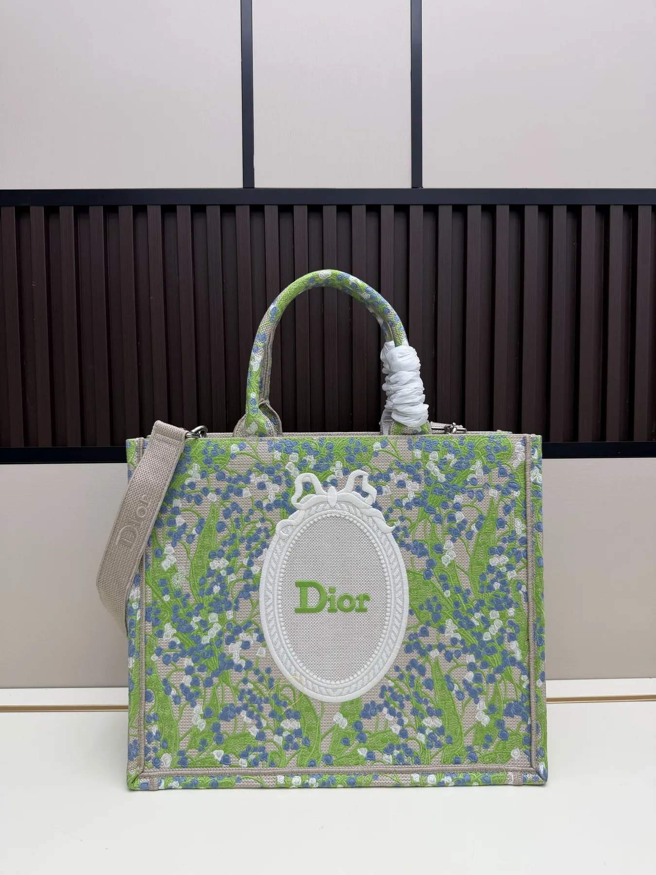 Dior 1286 Tote Bag, source view 5, SKU 1286