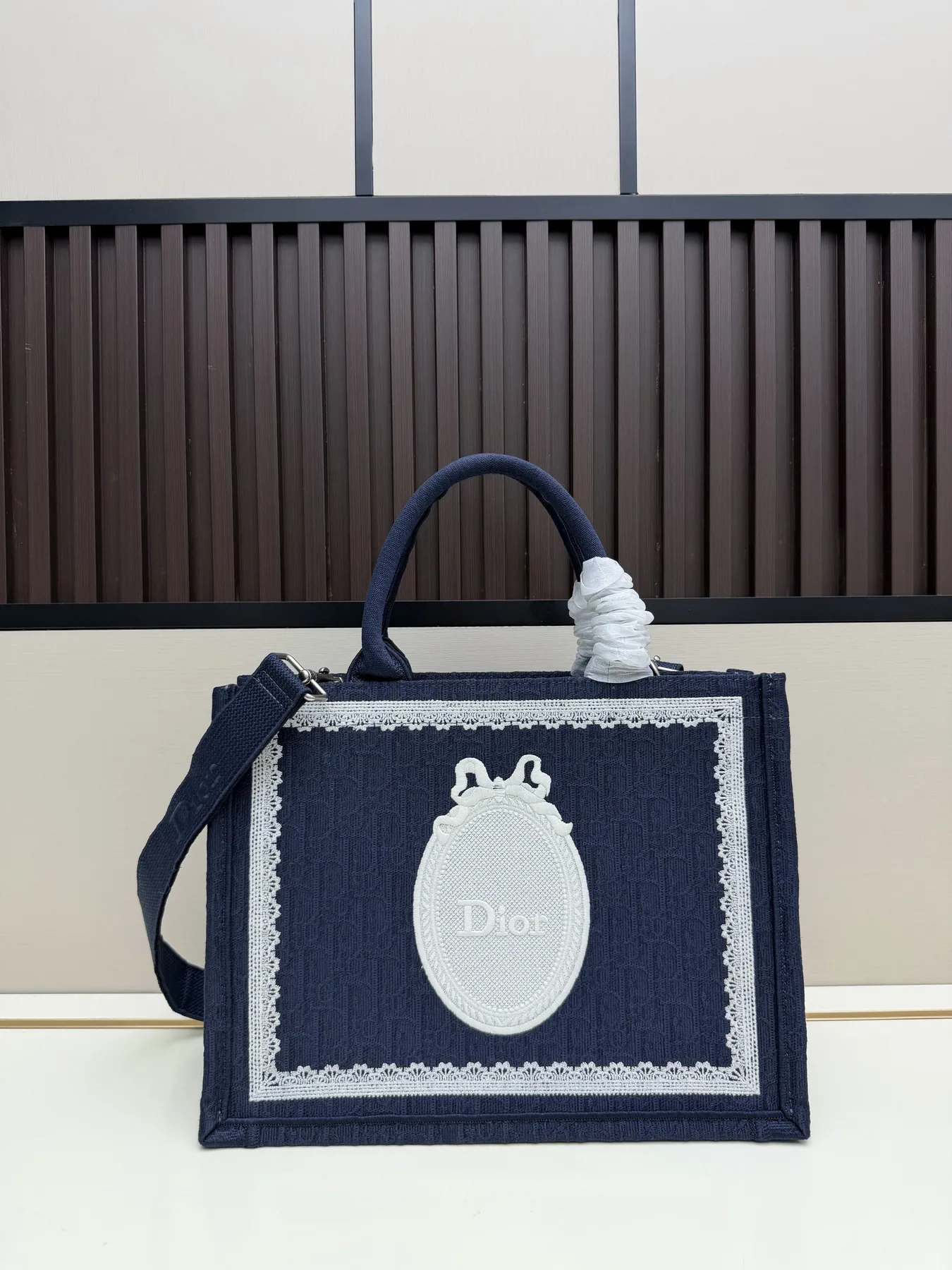 Dior 1296 Tote Bag, source view 3, SKU 1296