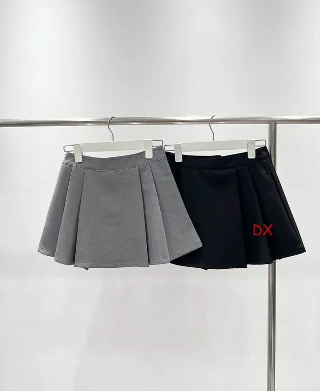 Chanel 01 Pleated Logo Skirt, source view 2, SKU 01