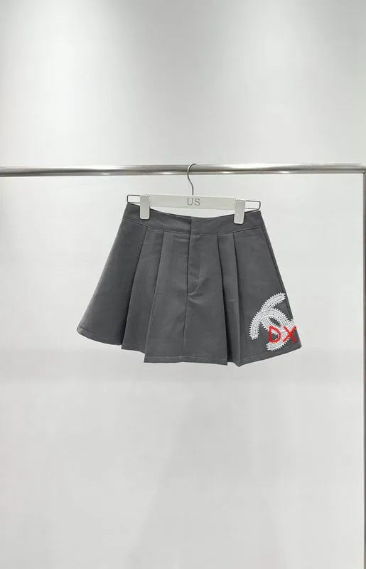 Chanel 01 Pleated Logo Skirt, source view 3, SKU 01