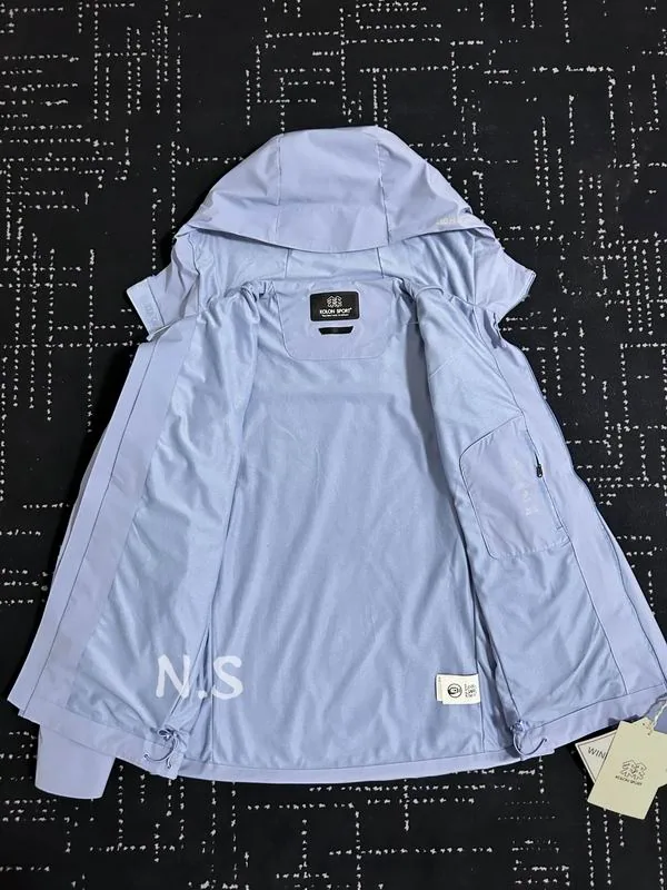 Kolon bhtxB13 Color-Block Hooded Jacket, source view 6, SKU bhtxB13