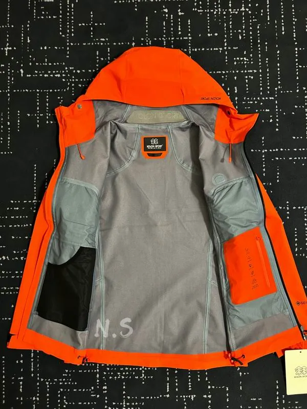 Kolon bhtxB11 Colorblock Hooded Utility Jacket, source view 6, SKU bhtxB11