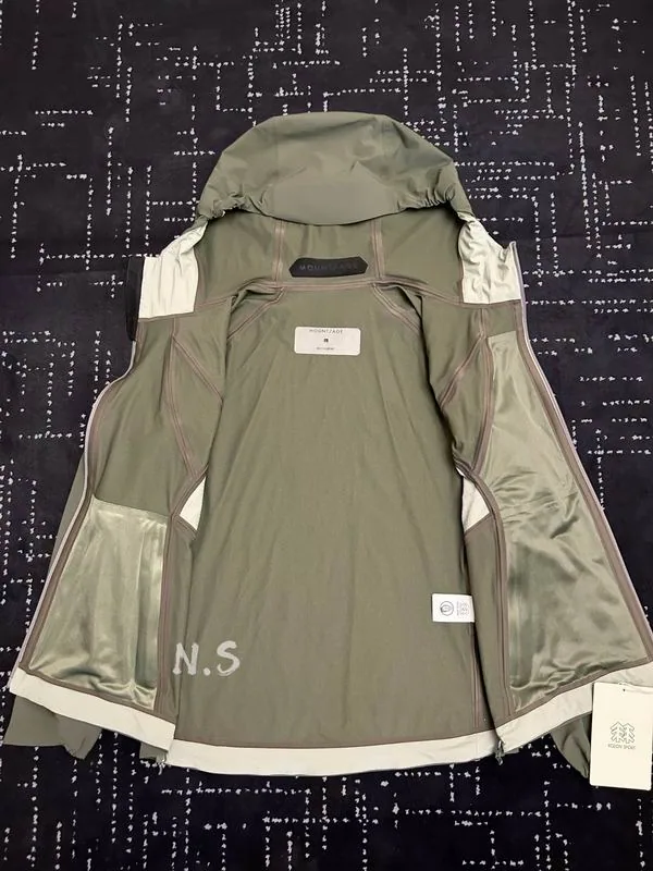 Kolon bhtxB06 Hooded Utility Jacket, source view 2, SKU bhtxB06