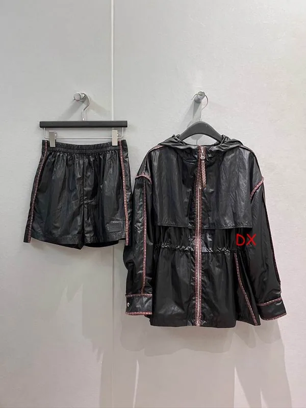 LV 05 Metallic Hooded Jacket and Shorts Set, source view 4, SKU 05