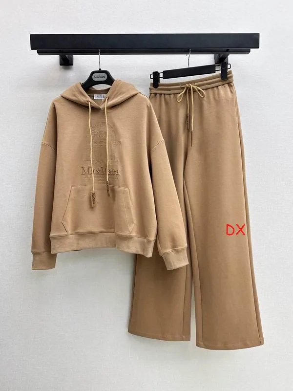 Max 165 Graphic Hoodie and Pants Set, source view 5, SKU 165