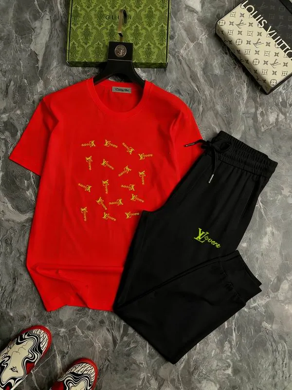 LV 13xr51 Graphic T-Shirt and Shorts Set, source view 3, SKU 13xr51