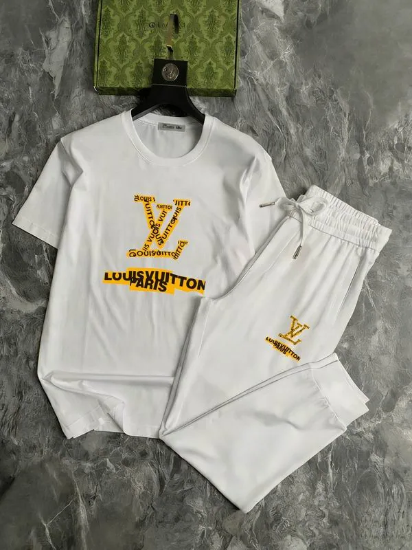LV 13xr52 Logo T-Shirt and Shorts Set, source view 2, SKU 13xr52